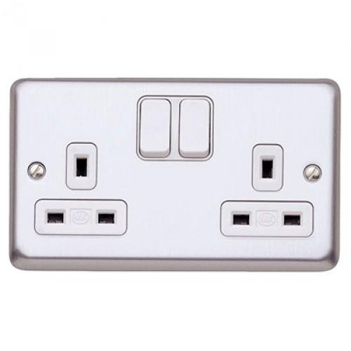 MK K2948BSS 2G switched socket brushed 